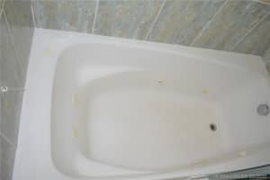 15430 SW 81st Cir Ln, Miami, FL 33193, Sold 10/13/20