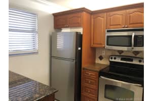 15718 E Waterside Cir, Sunrise, FL 33326, Sold 03/10/21