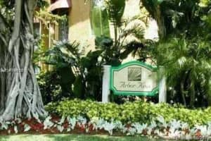 4433 Treehouse Ln #27a, Tamarac, FL 33319, Sold 10/05/20