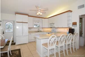 626 Island Dr, Key Largo, FL 33037, Sold 04/21/21