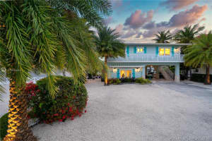 79 W Plaza Del Lago, Islamorada, FL 33036, Sold 04/06/20