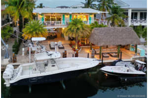 79 W Plaza Del Lago, Islamorada, FL 33036, Sold 04/06/20