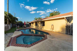 5811 SW 114th Ave, Cooper City, FL 33330, Sold 06/19/20