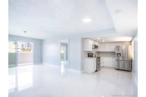6725 Harding Ave, Miami Beach, FL 33141, Sold 12/02/20