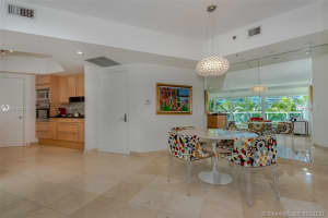 1000 South Pointe Dr, Miami Beach, FL 33139, Sold 11/16/20