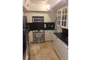 5005 Collins Ave # C5, Miami, FL 33140, Sold 07/23/21