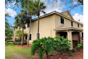 4315 Vineyard Cir, Weston, FL 33332, Sold 04/28/20