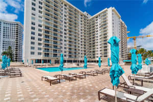 5701 Collins Ave, Miami, FL 33140, Sold 07/23/21