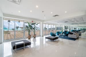 5701 Collins Ave, Miami, FL 33140, Sold 07/23/21