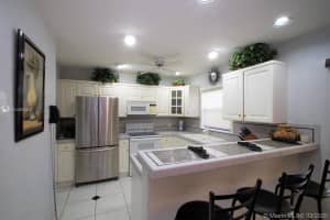 16020 Kilmarnock Dr, Miami Lakes, FL 33014, Sold 07/06/20