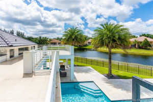 2933 Paddock Ln, Weston, FL 33331, Sold 10/01/20