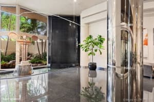 20191 E Country Club Dr, Miami, FL 33180, Sold 04/30/20