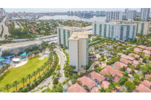 19370 Collins Ave, Sunny Isles Beach, FL 33160, Sold 04/17/21