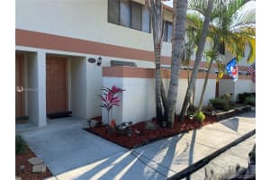 7044 SW 42nd Ct, Davie, FL 33314, Sold 07/29/20