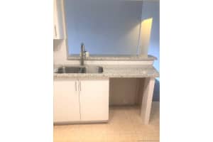 9439 Fontainebleau Blvd, Miami, FL 33172, Sold 07/24/20