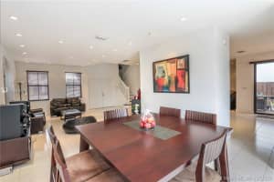 10371 NW 10th St, Miami, FL 33172, Sold 05/26/20