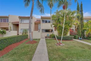 14329 Kendale Lakes Cir, Miami, FL 33183, Sold 05/05/20