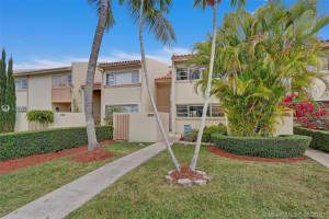 14329 Kendale Lakes Cir, Miami, FL 33183, Sold 05/05/20
