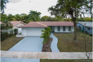 16431 Stonehaven Rd, Miami Lakes, FL 33014, Sold 06/22/20