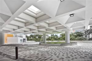 1581 Brickell Ave, Miami, FL 33129, Sold 03/09/21