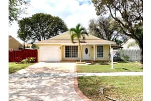 1250 SW 85th Ave, Pembroke Pines, FL 33025, Sold 05/12/20