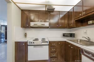 700 Layne Blvd, Hallandale Beach, FL 33009, Sold 10/20/20
