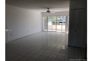 220 Kings Point Dr # 110, Sunny Isles Beach, FL 33160, Sold 11/25/20