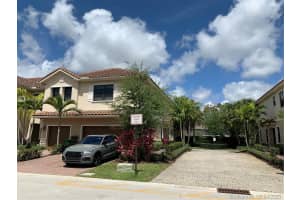 5973 NW 56th Pl, Tamarac, FL 33319, Sold 11/06/20