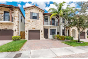 10343 NW 70th Ln, Doral, FL 33178, Sold 06/19/20