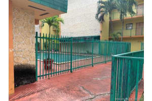 606 W 81st St, Hialeah, FL 33014, Sold 12/16/20