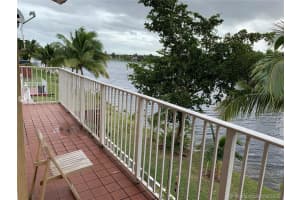 7050 NW 173rd Dr, Hialeah, FL 33015, Sold 05/15/20