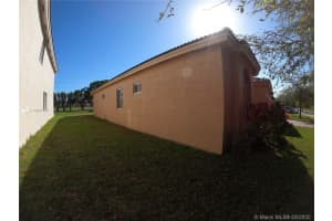 1942 SE 23rd Ct, Homestead, FL 33035, Sold 08/21/20