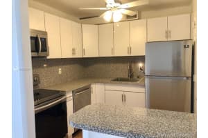 111 Golden Isles Dr APT B5, Hallandale Beach, FL 33009, Sold 08/28/20