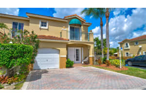 15861 SW 70th Terrace, Miami, FL 33193, Sold 06/17/20