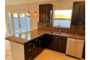 925 SW 147th Ct, Miami, FL 33194, Sold 07/24/20