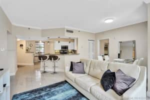 3245 NE 184th St, North Miami Beach, FL 33160, Sold 07/23/20