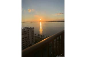 1450 Brickell Bay Dr, Miami, FL 33131, Sold 10/26/20
