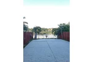 949 SW 154th Ct, Miami, FL 33194, Sold 06/29/20