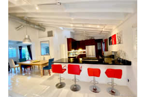 3318 NE 18th St, Fort Lauderdale, FL 33305, Sold 07/08/20