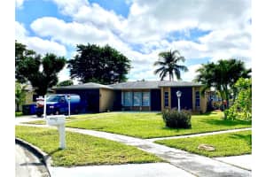 5401 SW 7th St, Margate, FL 33068, Sold 05/06/20