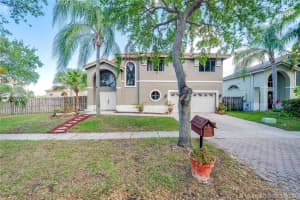 11325 Roundelay Rd, Hollywood, FL 33026, Sold 07/10/20