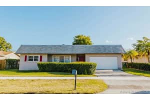 8208 SW 26th Pl, Davie, FL 33328, Sold 07/02/20