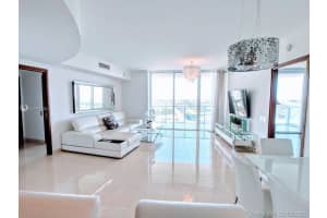 450 Alton Rd, Miami Beach, FL 33139, Sold 12/23/20