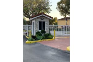 14840 SW 104th St, Miami, FL 33196, Sold 08/27/20