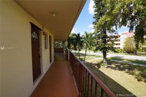 1550 NE 191st St, Miami, FL 33179, Sold 10/06/20