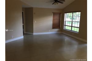 900 SW 111th Way, Davie, FL 33324, Sold 07/25/20