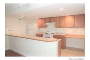 9909 Westwood Dr, Tamarac, FL 33321, Sold 04/28/21