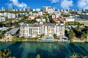 9800 W Bay Harbor Dr, Bay Harbor Islands, FL 33154, Sold 07/01/20