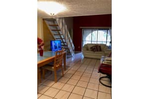 10229 NW 9th St Cir, Miami, FL 33172, Sold 07/29/20