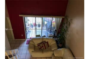 10229 NW 9th St Cir, Miami, FL 33172, Sold 07/29/20